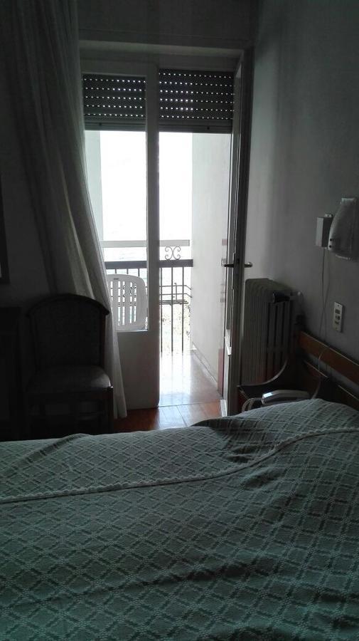 Piccolo Hotel Direkt am See Brenzone sul Garda Buitenkant foto