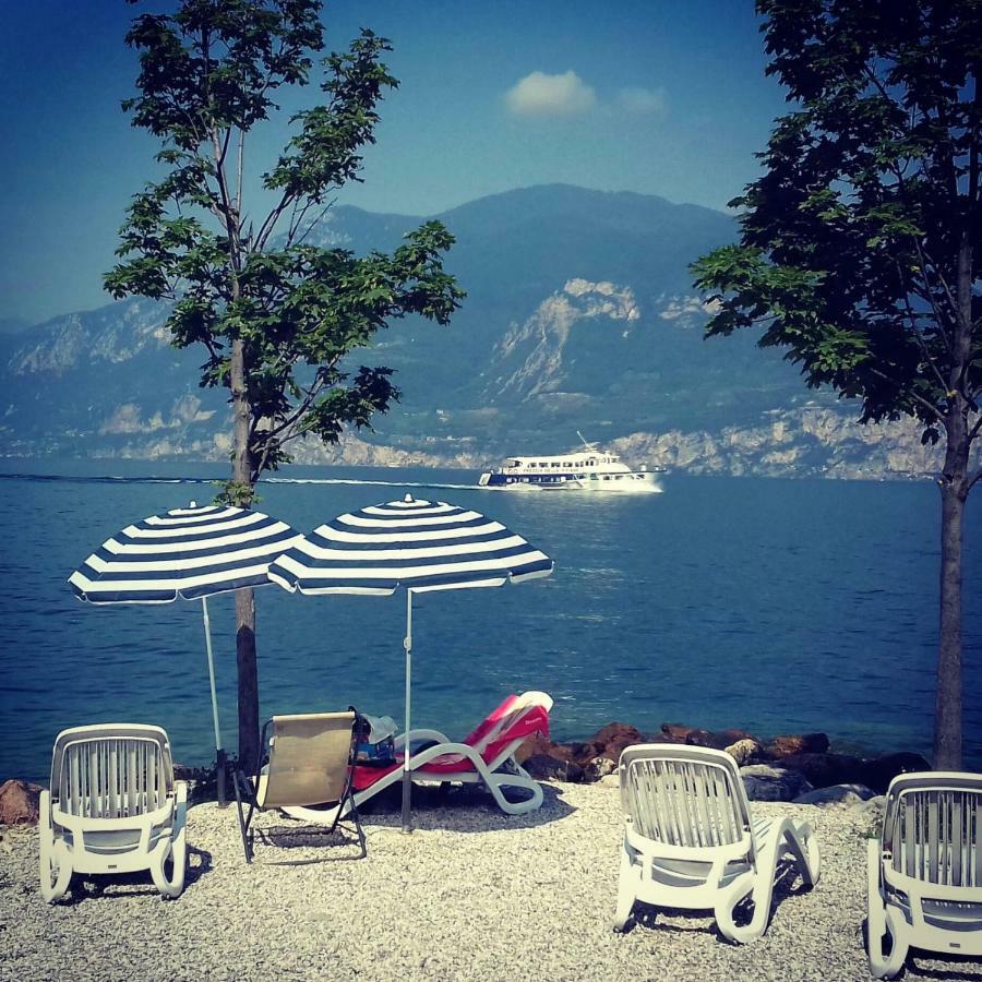Piccolo Hotel Direkt am See Brenzone sul Garda Buitenkant foto
